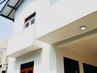 (RH524) Two Storey House for Sale in Katubedda Moratuwa