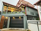 (RH592) Luxury 3 Storey House for Sale in Panadura