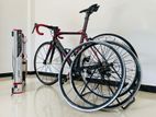 Road Bicycle with Extra Wheel Sets LiveRoll