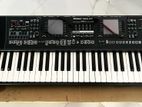 Roland EA7 Arranger Keyboard