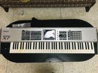 Roland Fantom X7