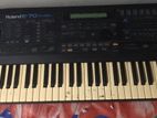 Roland Keyboard E70