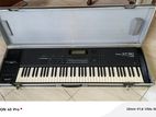 Roland XP80 Keyboard
