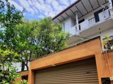 Room for Girl rent in Katubedda