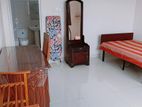 Room for Rent Girl in Nugegoda