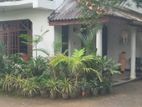 Room For Rent in Angoda (Ladies Only)