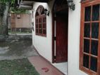 Room For Rent In Battaramulla