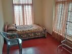 Room for Rent in Battaramulla Ladies