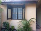 Room for Rent in Dehiwala Junction
