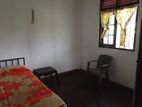 Room for rent in Kadawatha (for Girls/Ladies)