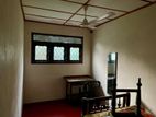 Room For Rent In Karapitiya