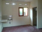Room for Rent in Maharagama (arawwala)