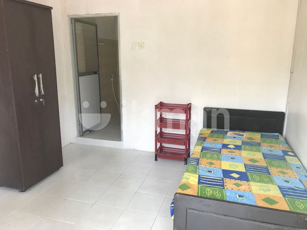 ROOM FOR RENT IN PERADENIYA (ONLY LADIES) ikman