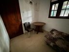 Room for Rent in Thalawathugoda