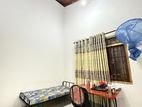 Room for Rent only Girls Batapotha Battaramulla