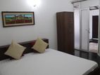 Room for Rent - With Furniture A/C and Hot water Colombo 7