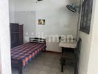 Rooms in Walpola Ragama