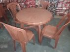 round table with 4 chairs (L-27)