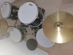 Rowell Drum Set