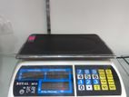 Royal electric scale
