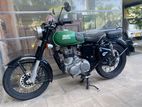 Royal Enfield Classic 2017