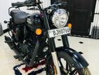 Royal Enfield Classic 2024