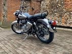 Royal Enfield Classic 350 2025