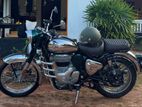 Royal Enfield Classic 350 2025