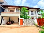 Royal Park Rajagiriya 3 BR Apartment For Sale