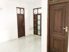 (RR647) Luxury Upstairs House for Rent in Mount Lavinia