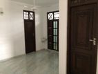 (RR647) Luxury Upstairs House for Rent in Mount Lavinia