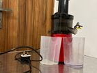 Russel Taylor Slow Juice Extractor