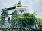 (s195) Luxury 3 Story House Sale in Thalawathugoda Hokandara Rd