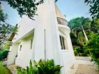 (S272) Luxury 2 Story House for Rent in Nugegoda Thalapathpitiya