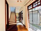(S335) Luxury 2 Story House for Sale in Mount Lavinia Temple Road