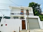 (S409) 8 Perch 2 Storey House for Sale in Battaramulla Muththettugod