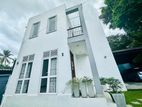 (s441) Luxury Newlly Type 2 Story House Sale Thalawathugoda Horahena Rd