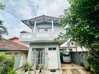 (S470) 8 perches-2 story house for sale in Moratuwa Uyana rd