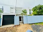 (S565) Luxury 2-Storey House For Sale in Thelawala, Moratuwa.