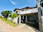 (S586) House for Sale in Moratuwa Lake Villas