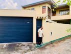 (S626) Two Storey House for Rent in Battaramulla