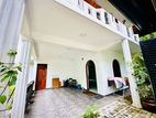 (S640) Two Storey House for Rent in Thalawathugoda