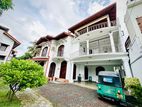 (S645) Luxury Two Storey House For Sale in Battaramulla