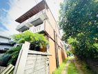 (S701) Luxury 3 Story House for Sale in Nugegoda, Thalapathpitiya