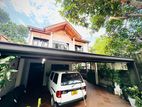 (S701) Luxury 3 Story House for Sale in Nugegoda, Thalapathpitiya