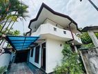 (S966) Two Storey House For Sale in Battaramulla, Koswatta