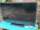 Samsung 32" LED TV For Parts