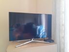 Samsung 32" Smart FHD TV