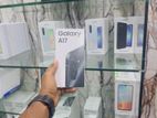 Samsung Galaxy A17 128GB Vietnam 🇻🇳 (Brand New)
