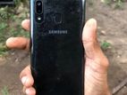 Samsung Galaxy A20 (Used)
